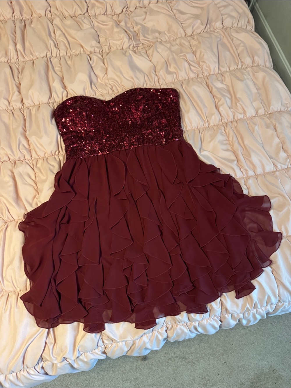 Dark Red sequin dress Size 13/14 ruffle skirt strapless Homecoming semi forma